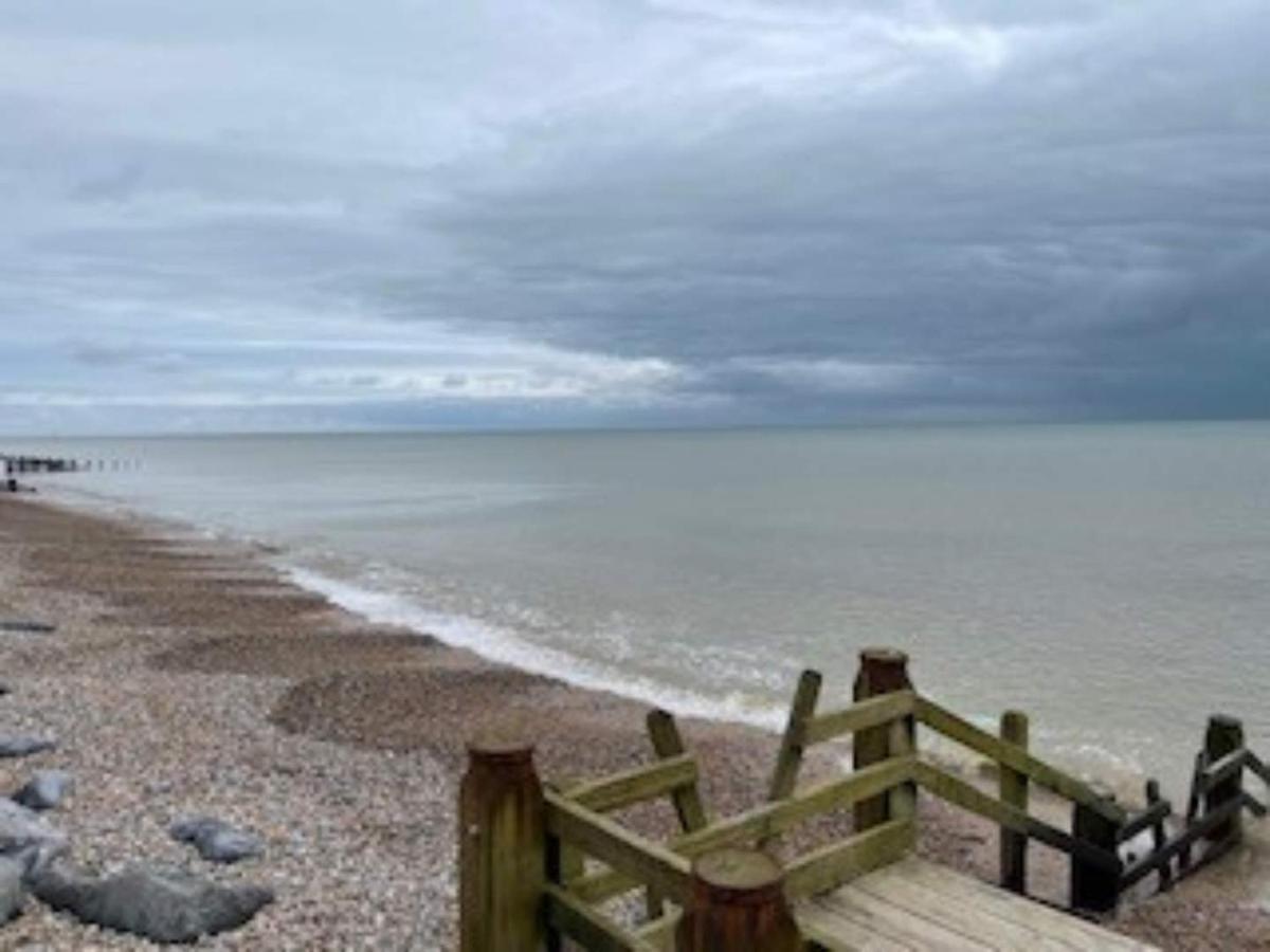 Beachside Bliss Cosy Cottage Jurys Gap Rye Exterior foto